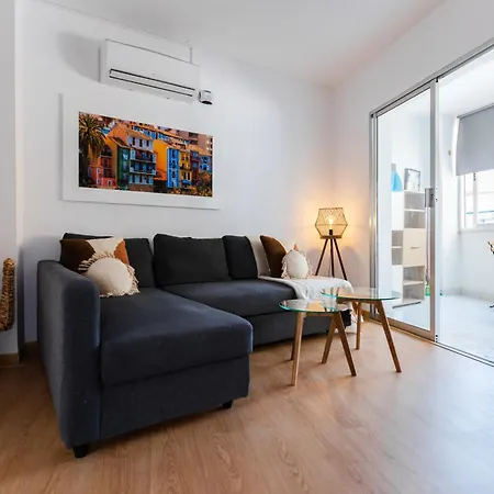Casa Nova, 1 Min From Beach, Centre Apartment *