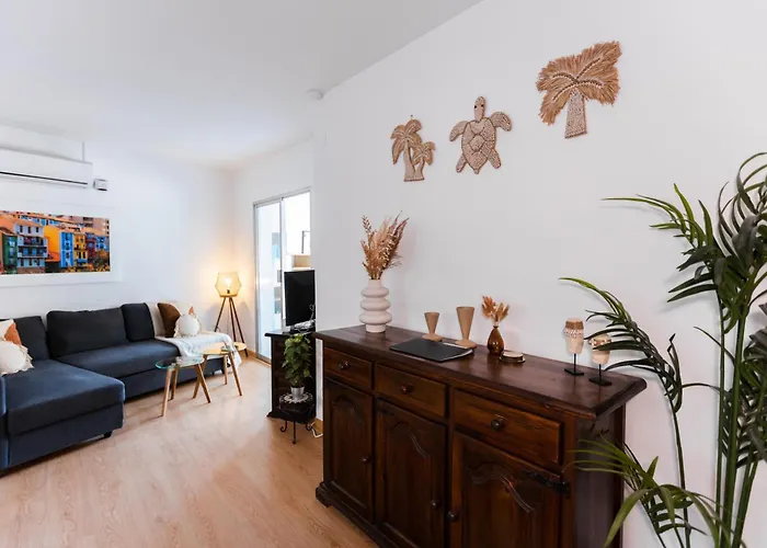 Casa Nova, 1 Min From Beach, Centre 아파트