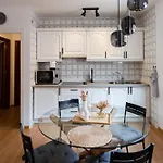 Casa Nova, 1 Min From Beach, Centre Calp